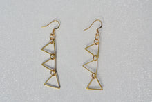 Load image into Gallery viewer, Mini Triangles Earrings