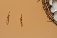 Load image into Gallery viewer, Interlocking Convertible Hoops