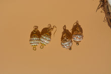 Load image into Gallery viewer, Ornament Earrings