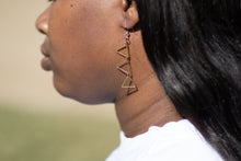 Load image into Gallery viewer, Mini Triangles Earrings